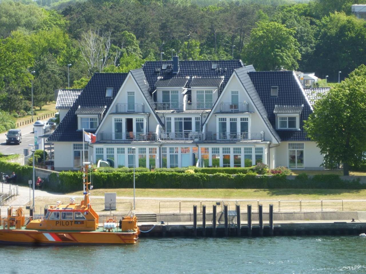 Lotsenhaus/ostseetoern Apartment Rostock